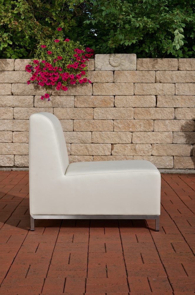 1392968817_e0da475c57