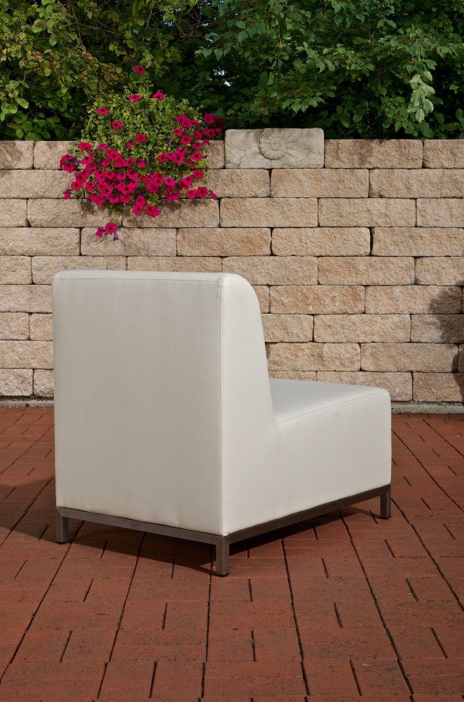 1392968844_a9b6a0f7e6