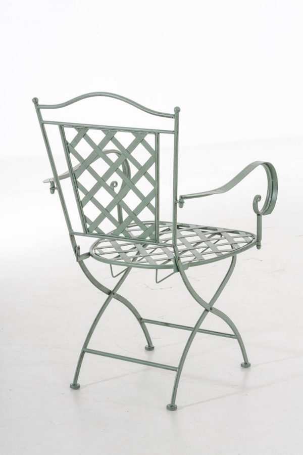 1427808557_3525548235