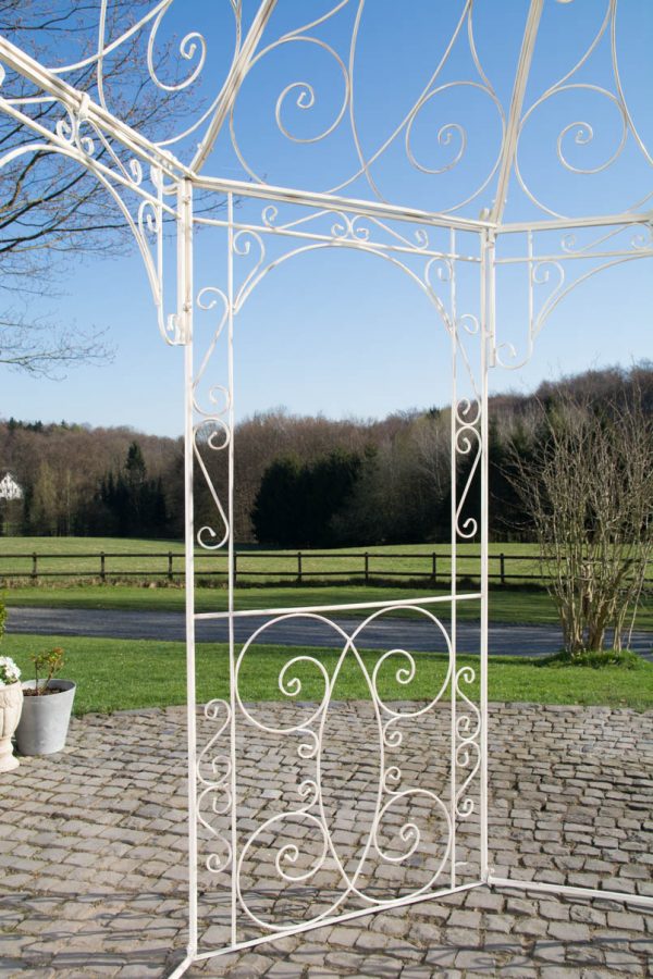 1430739452_b5f9510be5