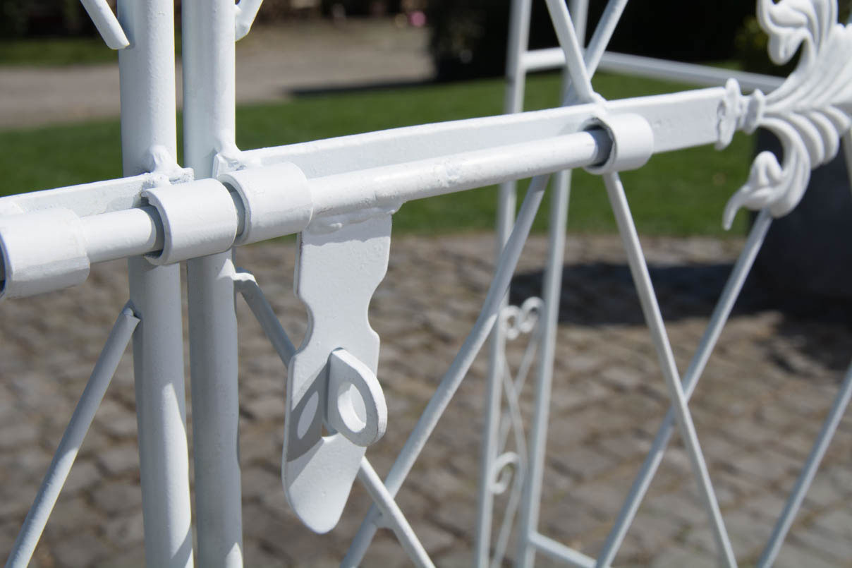 1430838307_4510a8f78f