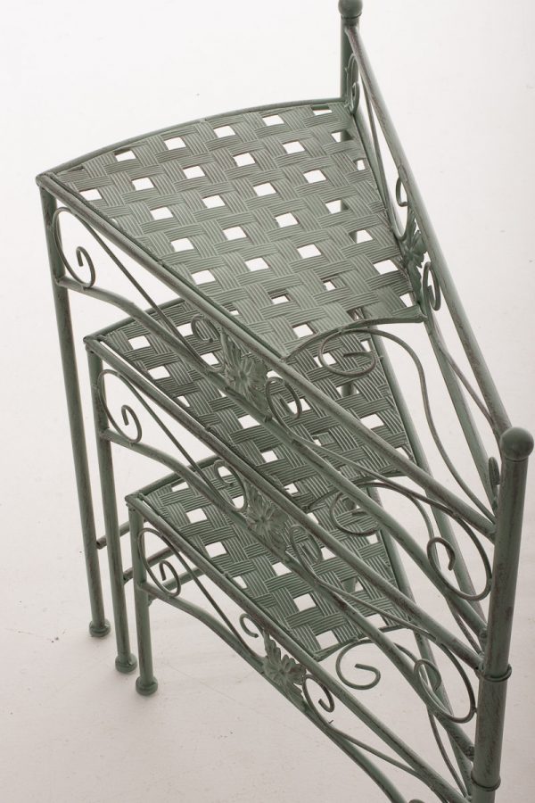 1438082845_c32f344fb3