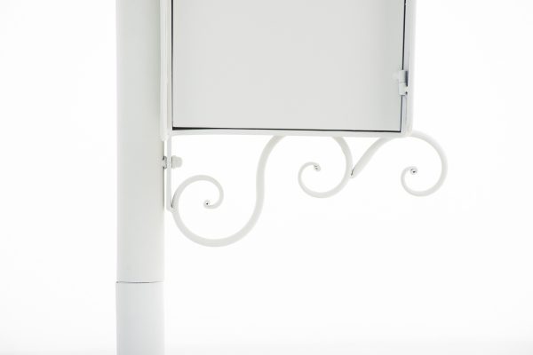 1444303331_e8be87b0fc