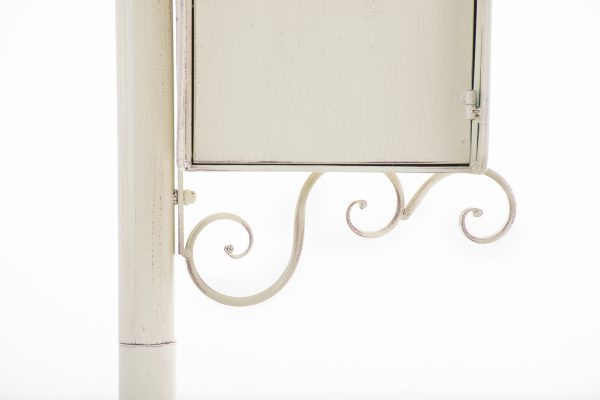 1444303473_242fe7467c