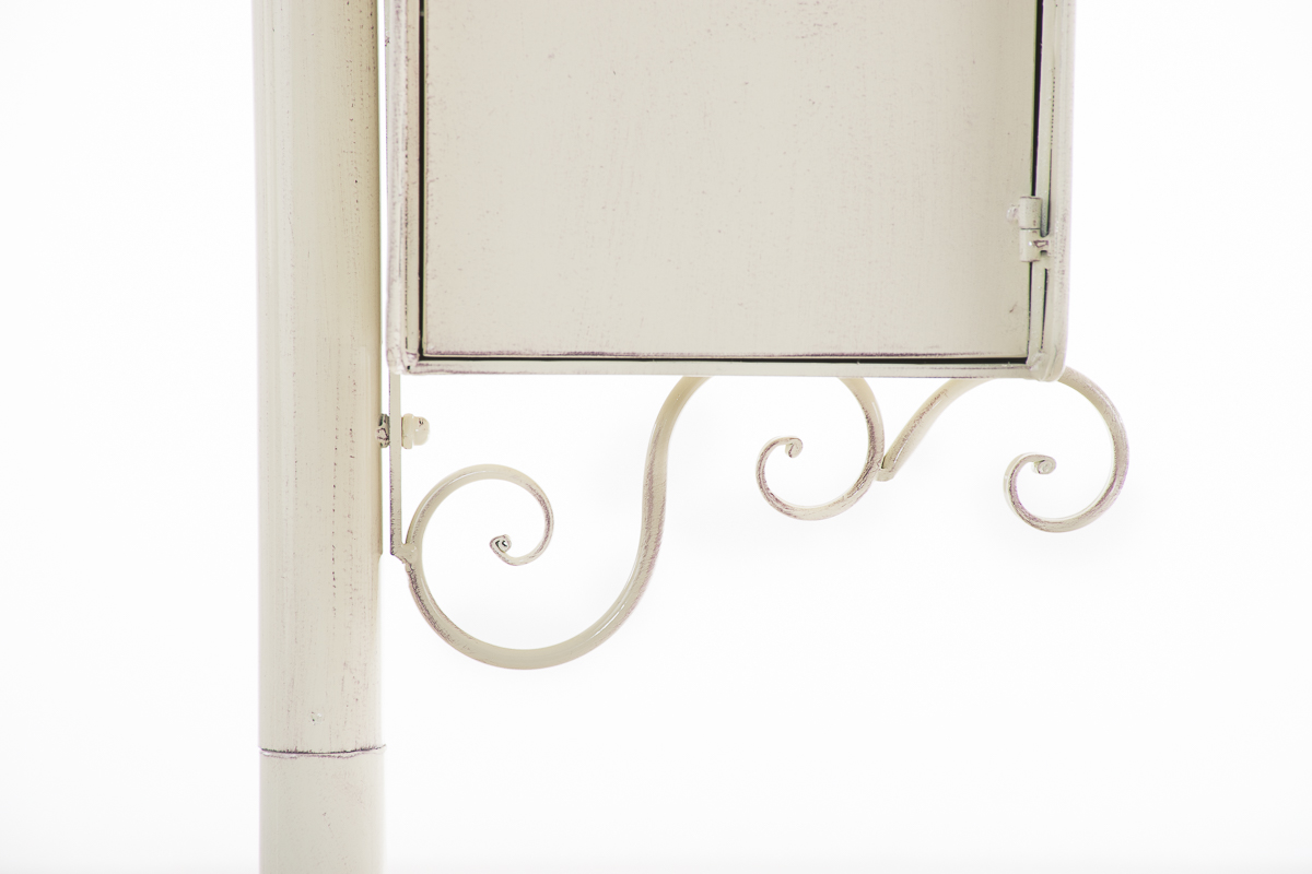 1444303473_242fe7467c