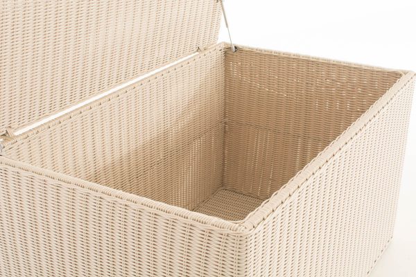 1453217563_f51644a02e