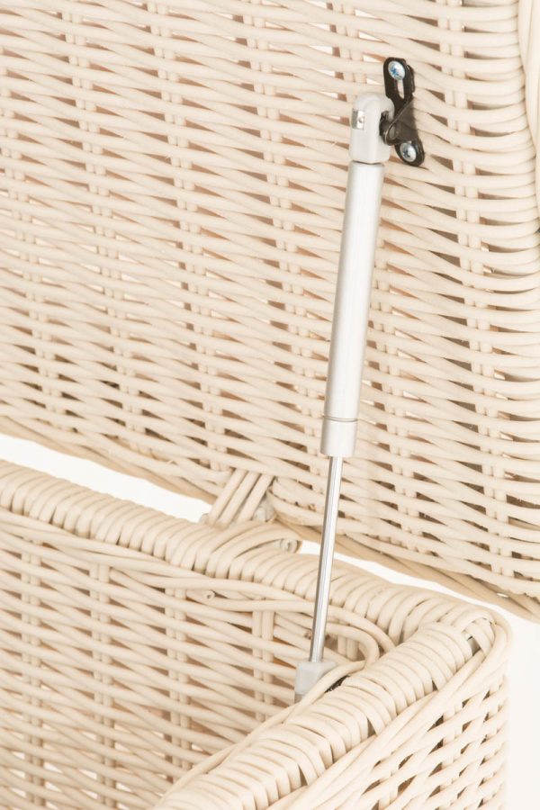 1453217564_926b78c665