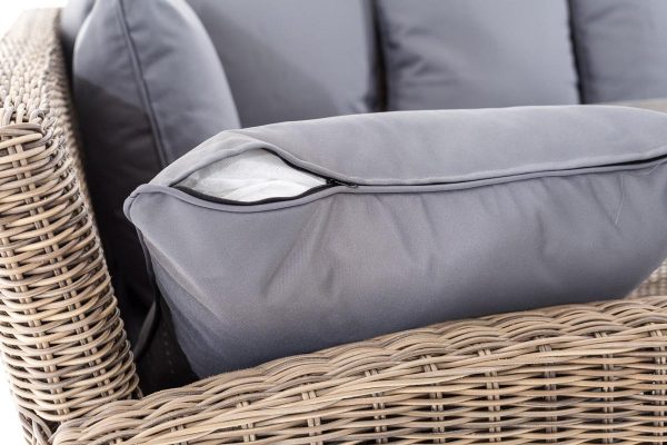 1465541233_a7091a61e0