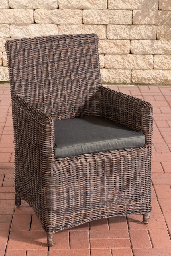 1467621293_b65910537d