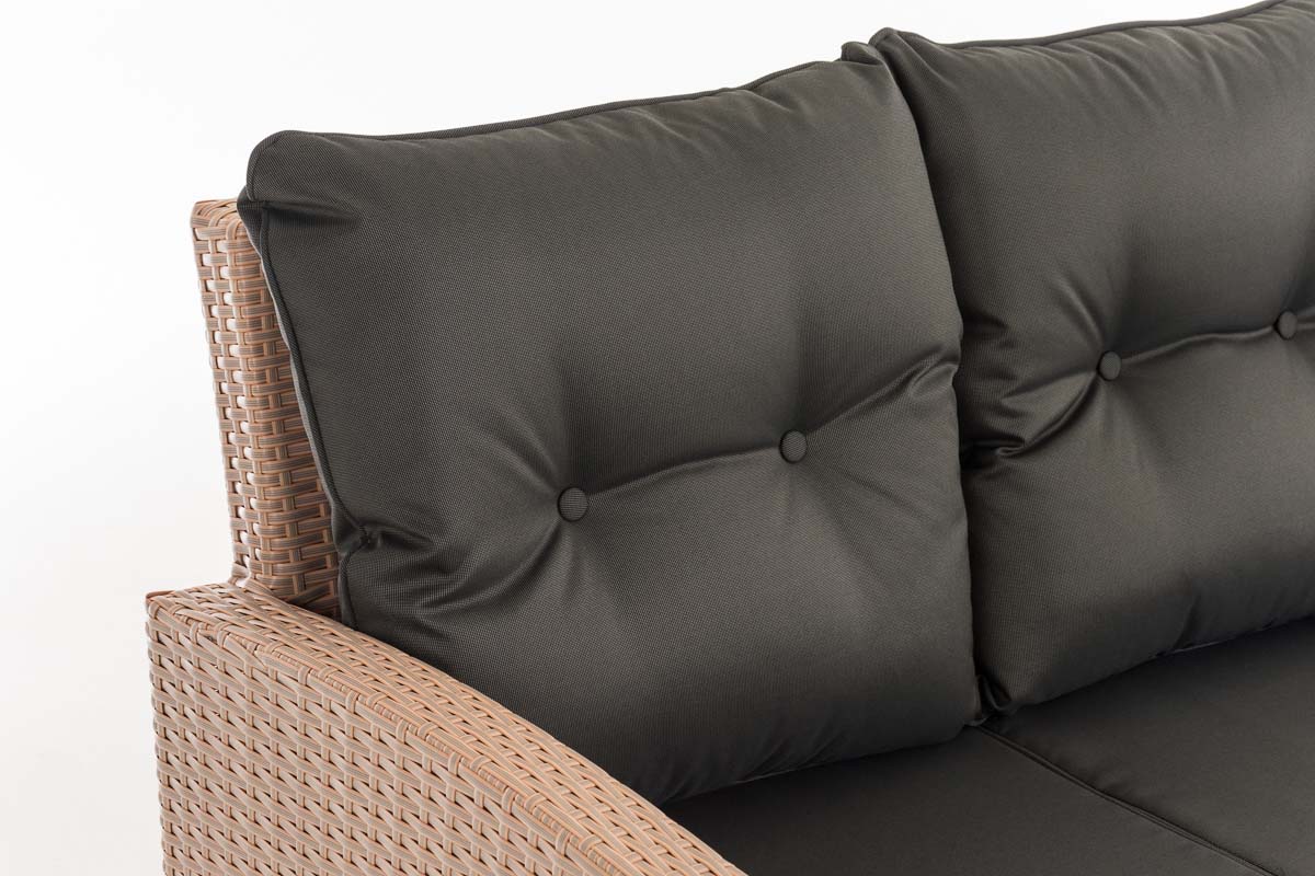 1495025043_eb99c3345f