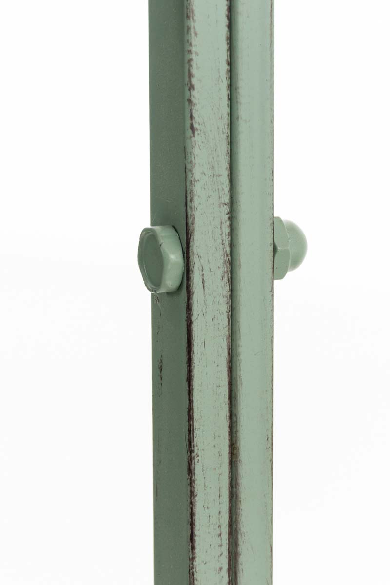 1509973696_062659654d