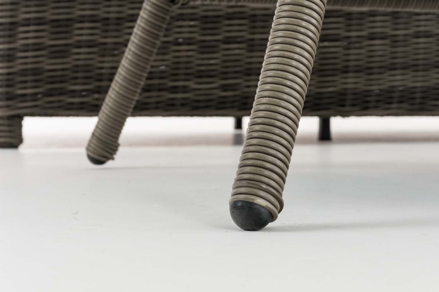 1521098894_4b702702a9