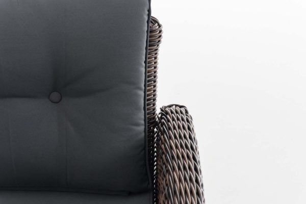 1521099492_42d14bf428