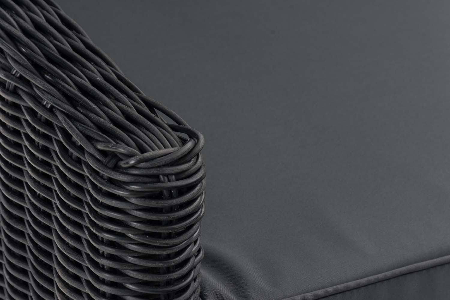 1521099948_60d72b7de2