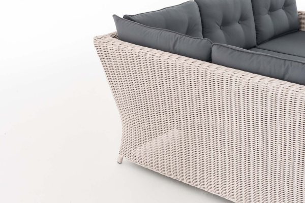 1521100083_e0fc5bea0d