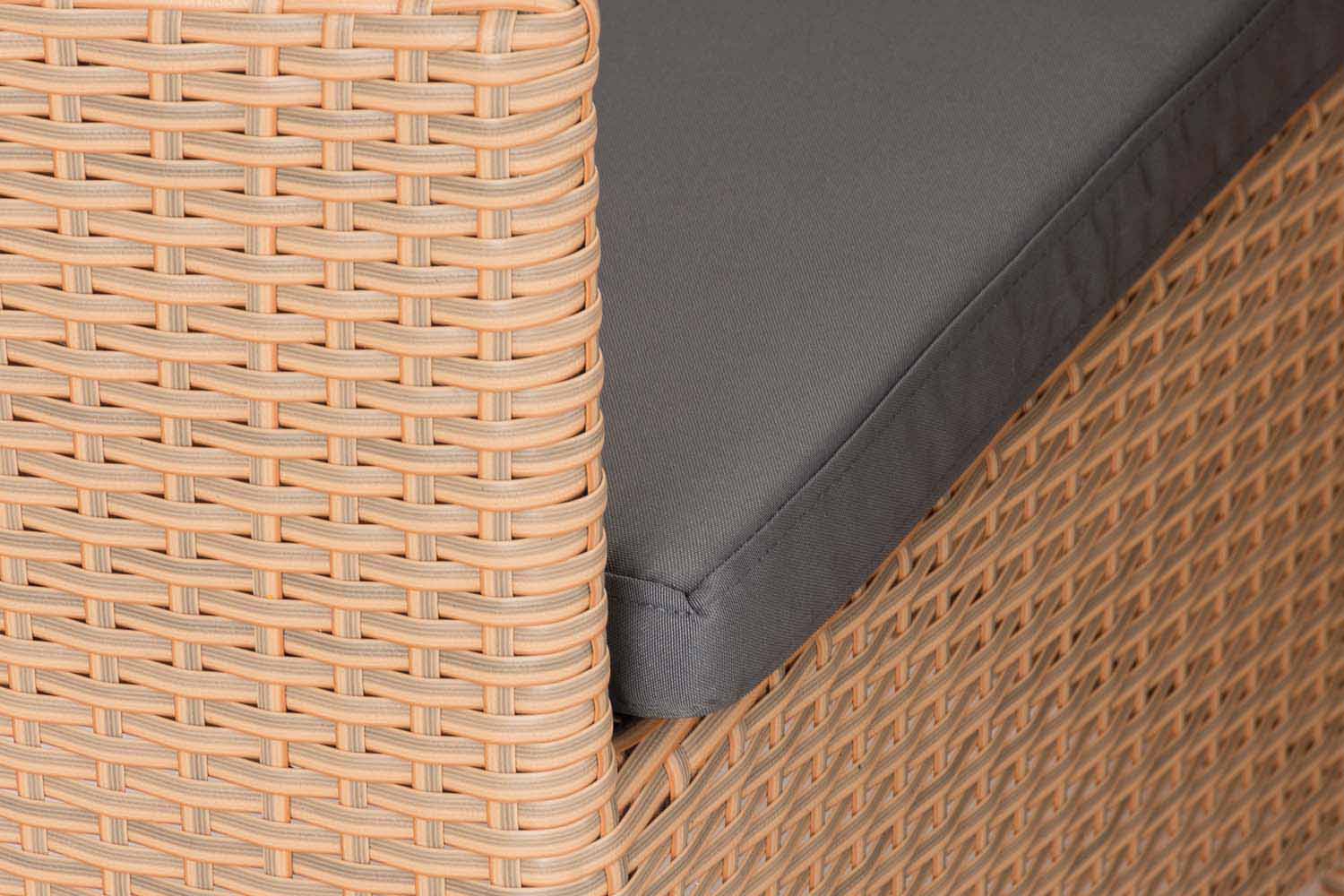 1535616009_5ede49dae4