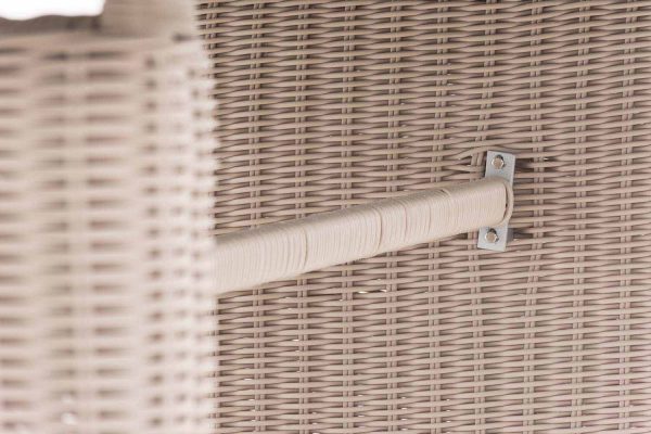 1537535534_8f339c013b