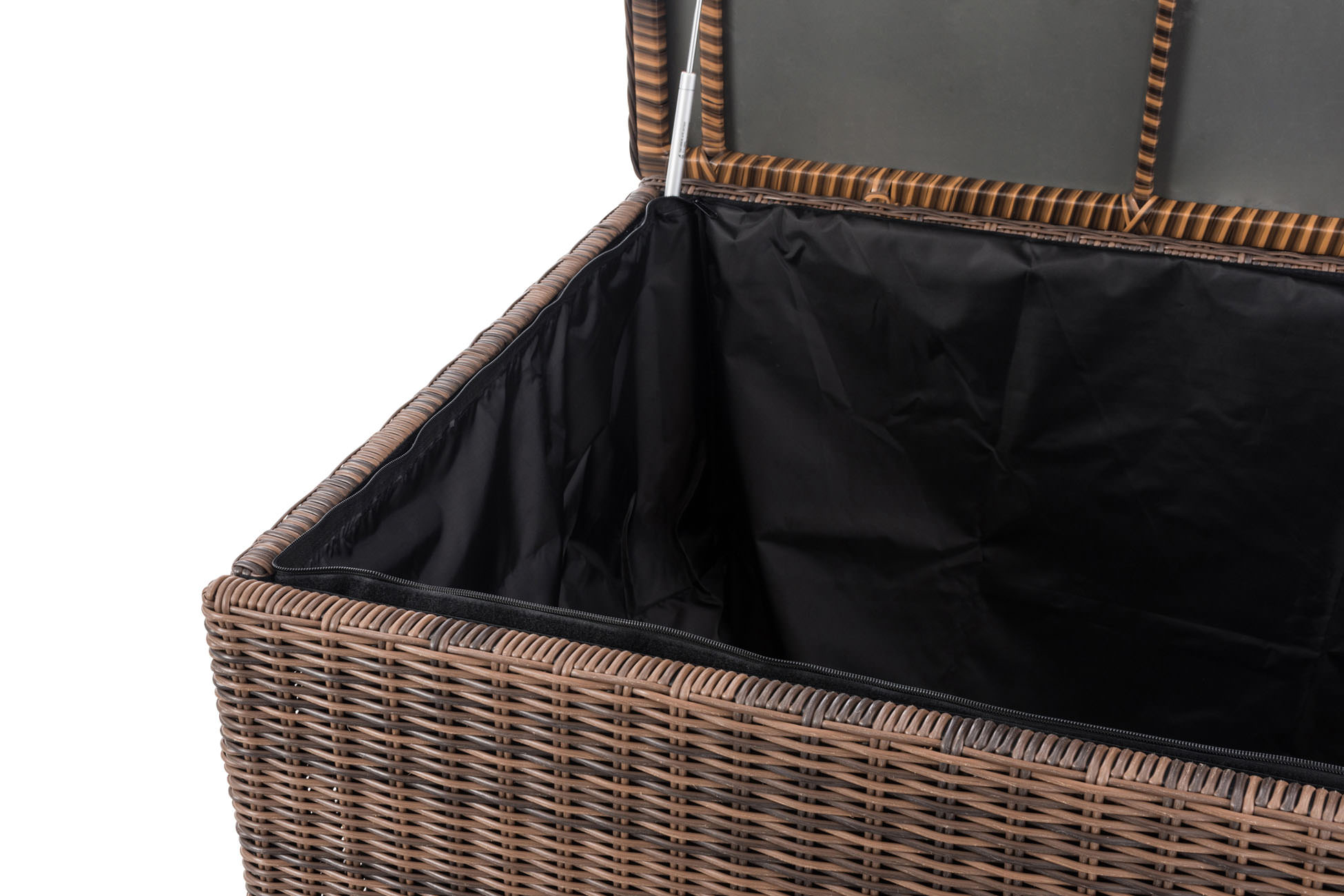 1556100774_5f251f3d5d