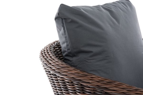 1565858155_64504aee15