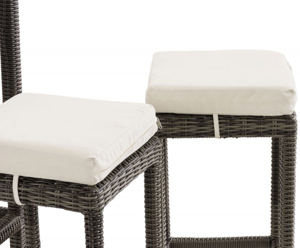 1582013040_f511736b22