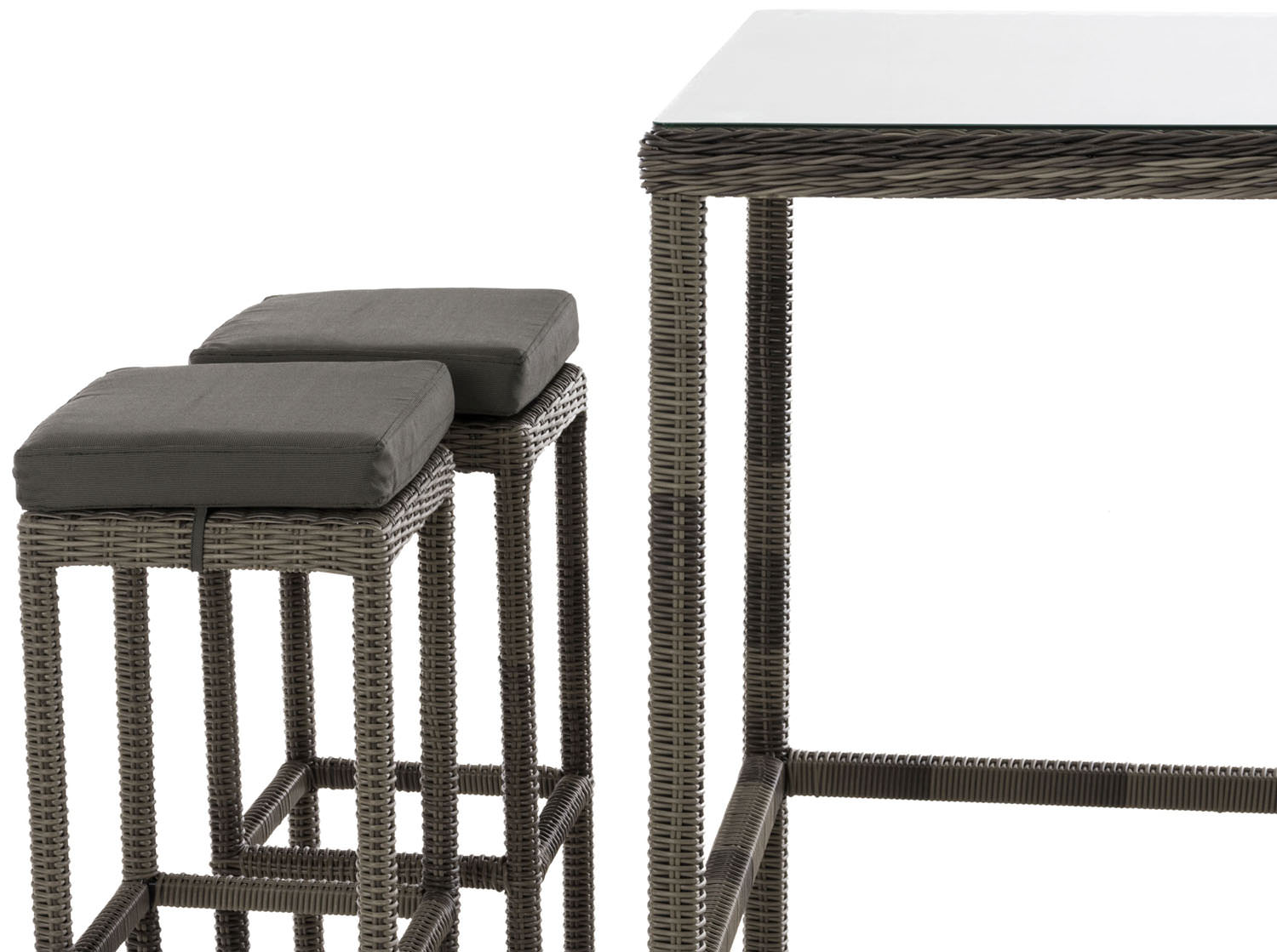 1582013325_558e6d7744