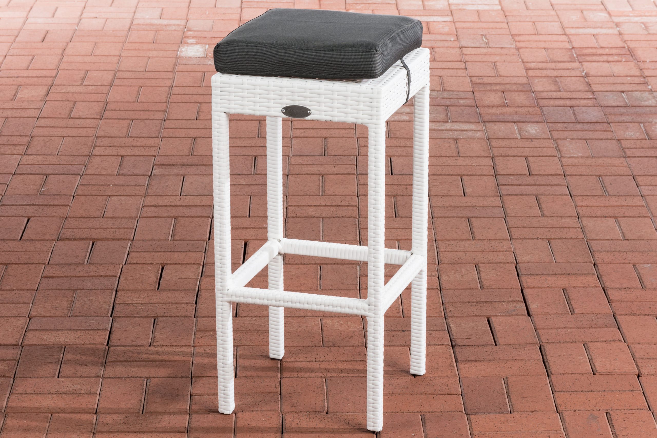 1585049388_3124678219